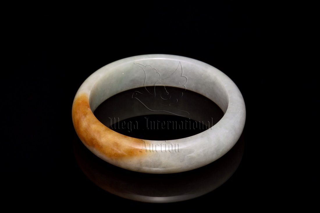 JADEITE BANGLE WITH CERTIFICATE (1 of 8)