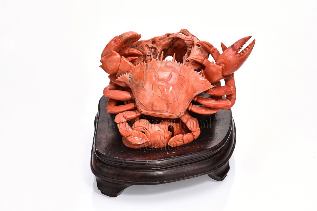 ORANGE CORAL CRAB CARVING (1 of 2)