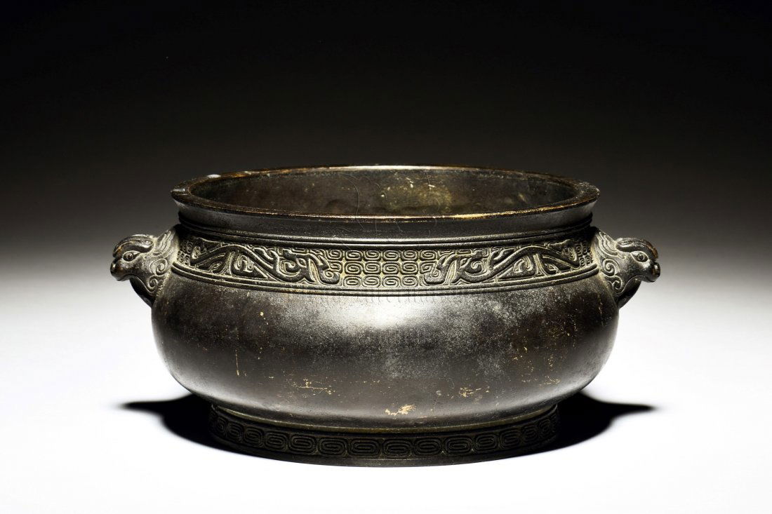 BRONZE CENSER WITH BEAST MASK HANDLES (1 of 7)