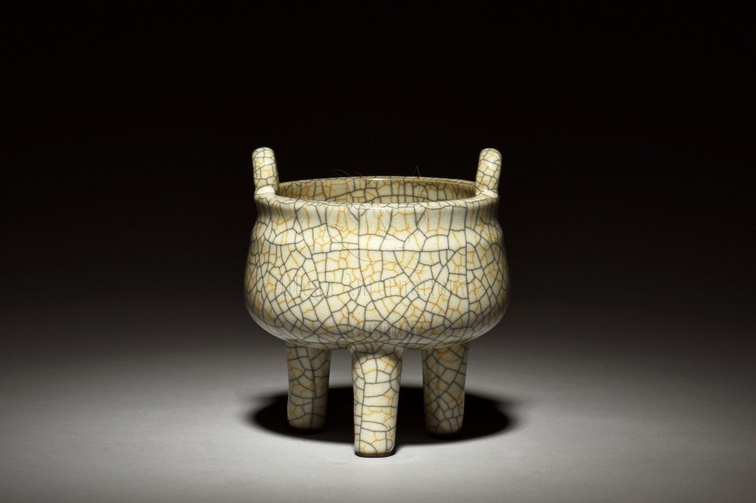 GE-WARE TRIPOD CENSER (1 of 10)