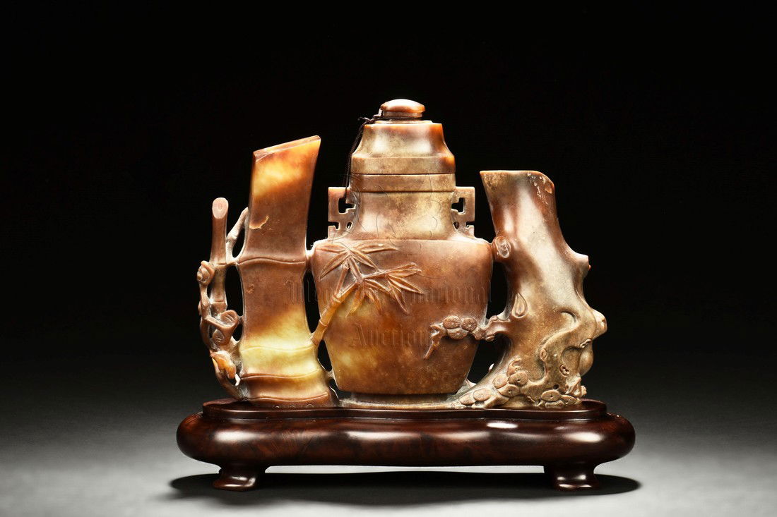 JADE CARVED 'BAMBOO AND VASE' FIGURAL GROUP (1 of 7)