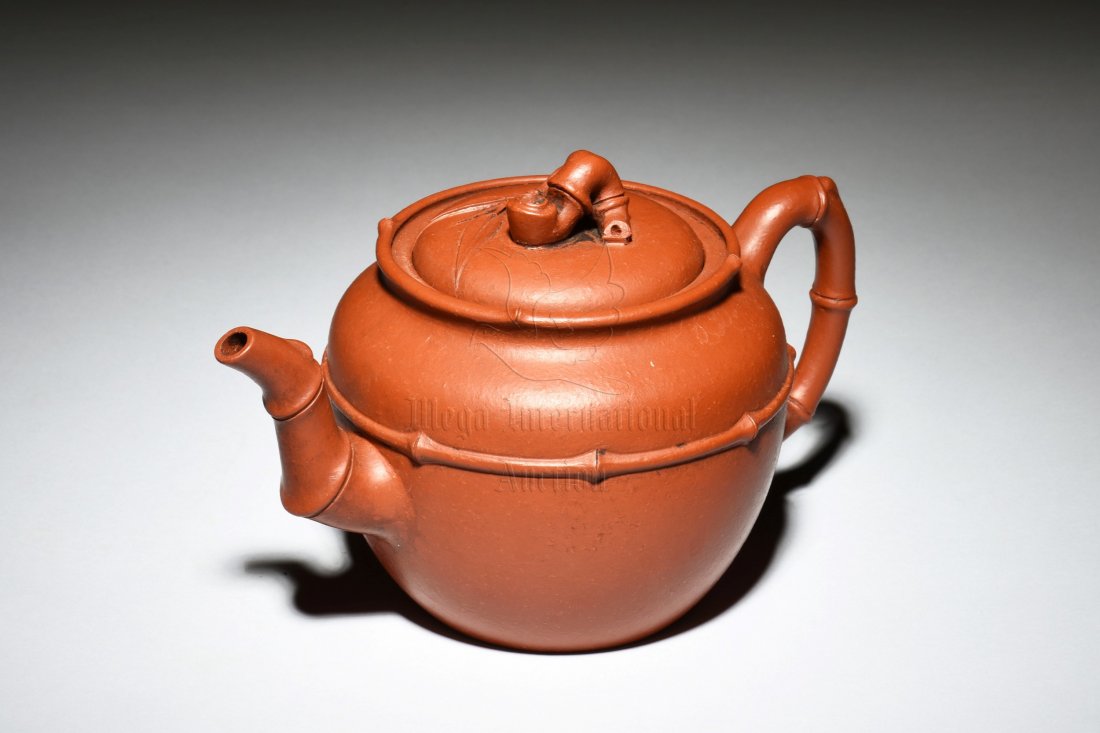 YIXING ZISHA 'BAMBOO' TEAPOT (1 of 5)