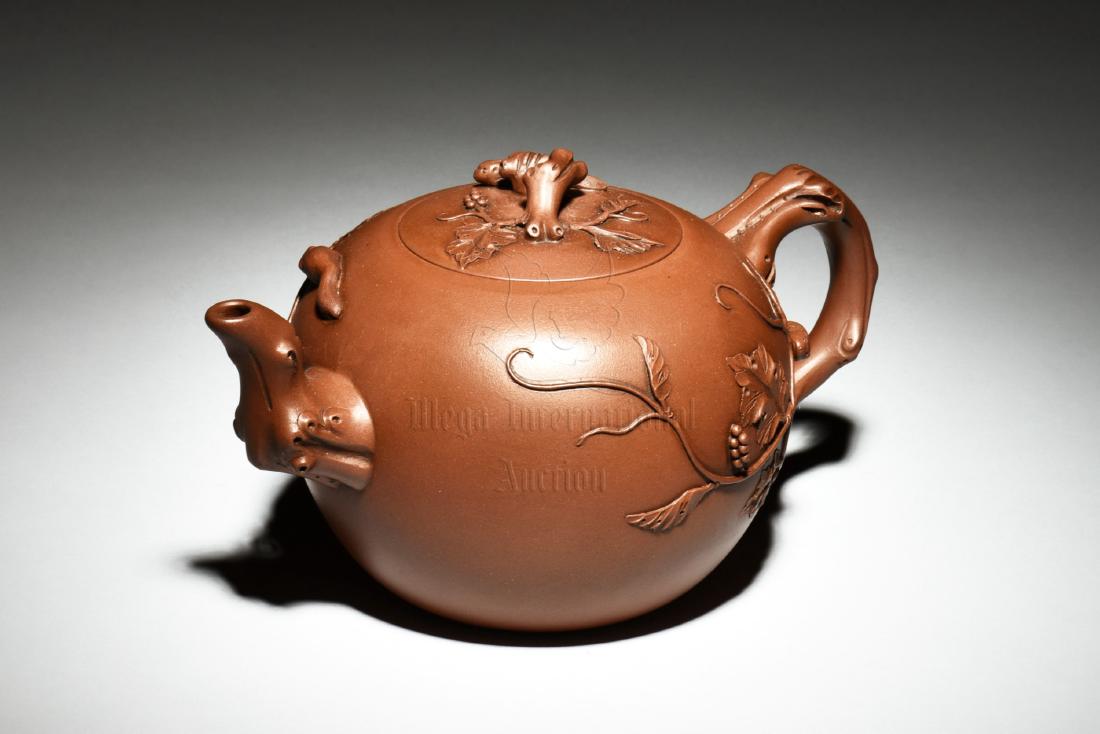 YIXING ZISHA RED CLAY NATURALISTIC TEAPOT (1 of 6)