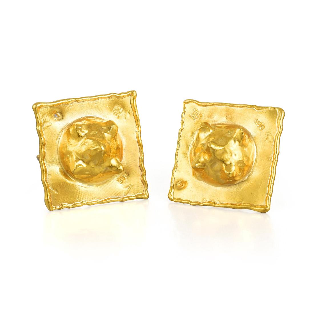 Jean Mahie Gold Ear Clips (1 of 3)