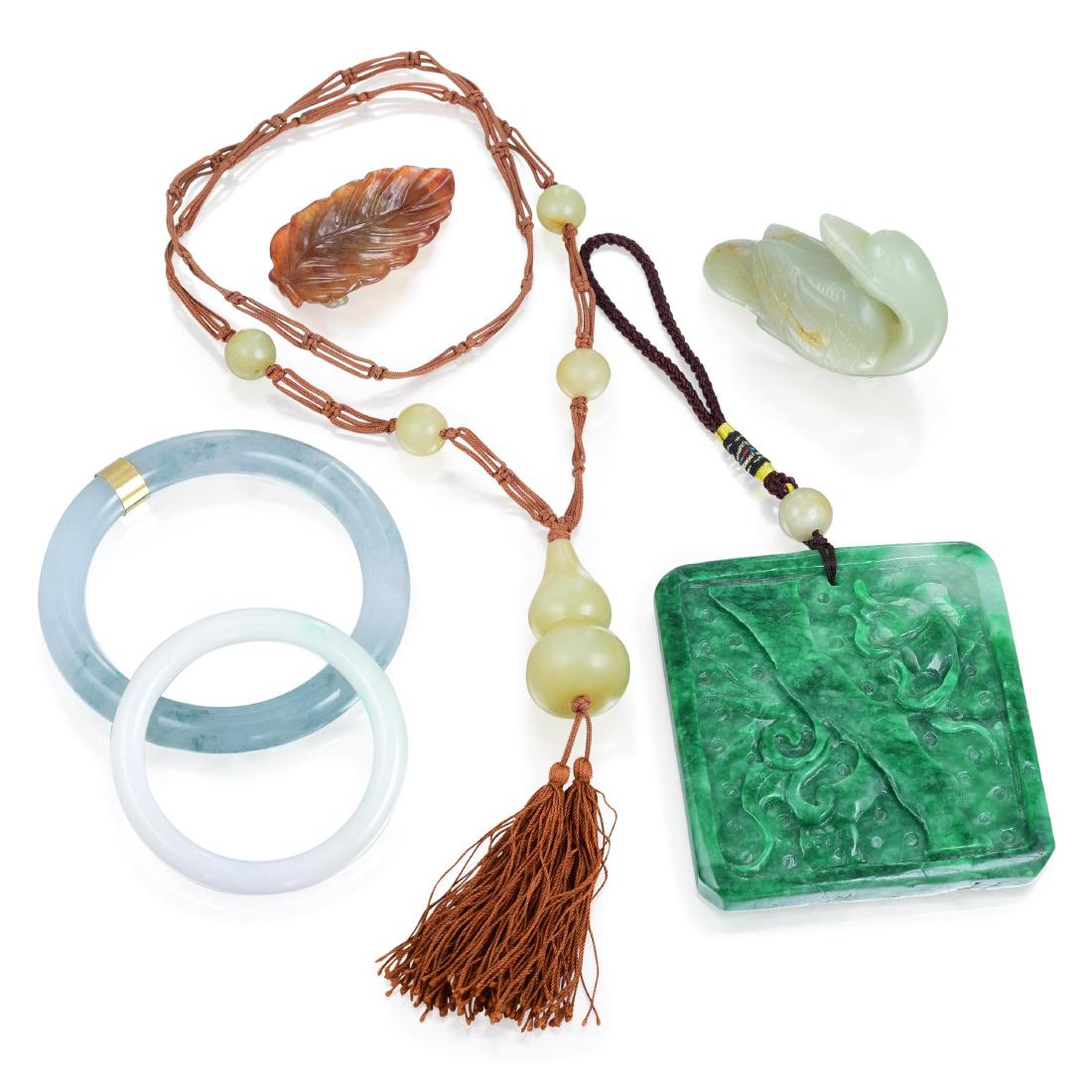 A Lot of Six Pieces of Jade (1 of 2)