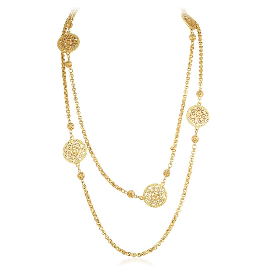 A Lot of Costume Medallion Necklace (1 of 4)