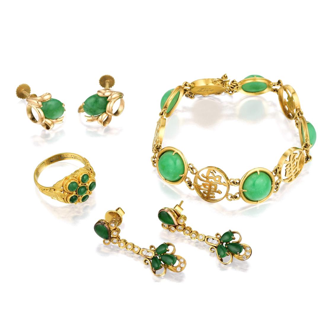 A Lot of Gold and Jade Jewelry (1 of 1)