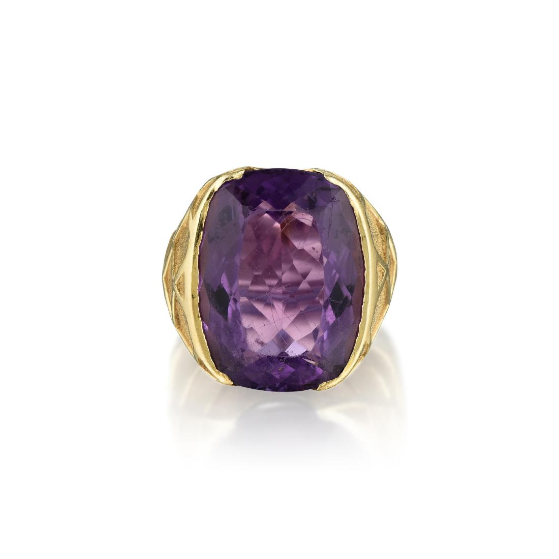 A 14K Gold Amethyst Ring (1 of 2)