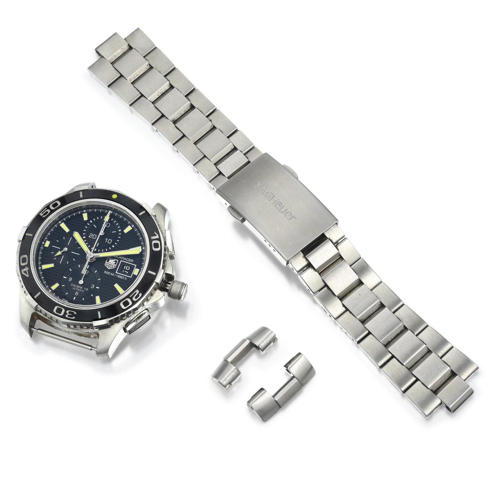TAG Heuer Aquaracer Ref. CAK2111 in Stainless Steel: CIRCA: 2010s REF.: CAK2111 CASE MATERIAL: Stainless Steel CASE DIMENSIONS: 43.00 mm in diameter DIAL: Black BRACELET MATERIAL: Stainless Steel BRACELET SIZE: 7-3/4 inches (max.) MOVEMENT: Automatic