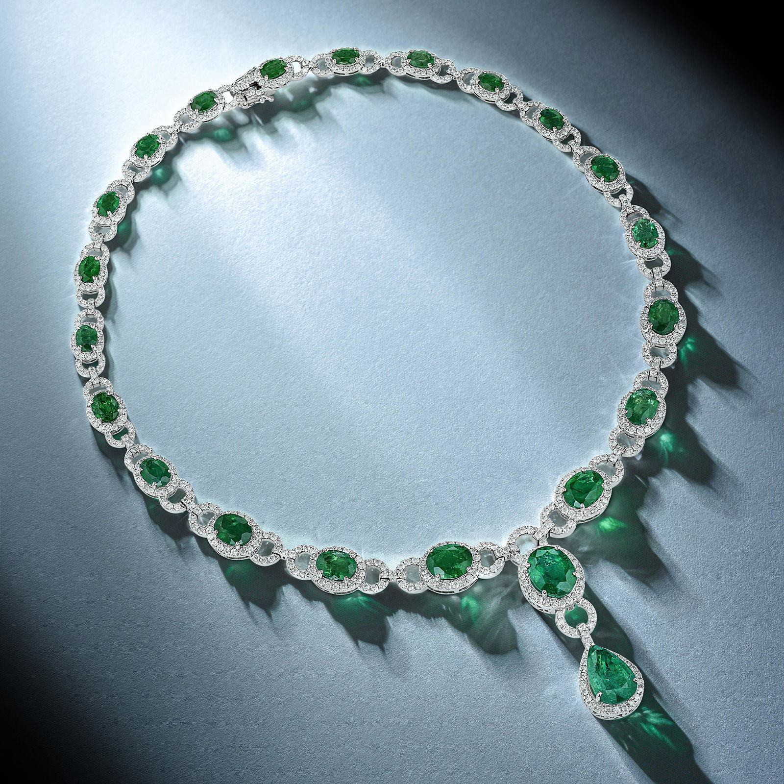 Orianne Emerald and Diamond Necklace (1 of 4)