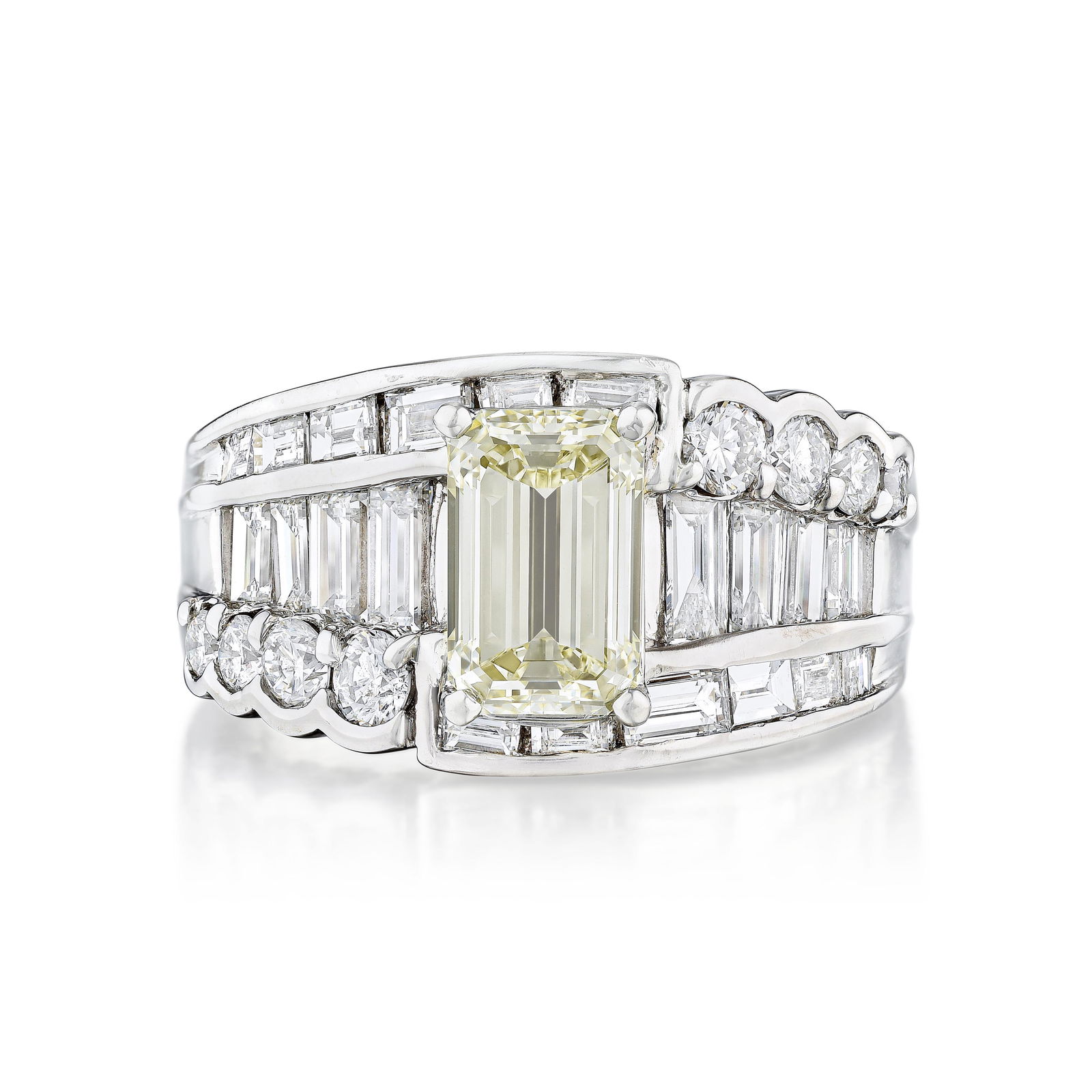 Diamond Ring (1 of 2)