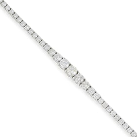 Graduated Diamond Line Bracelet