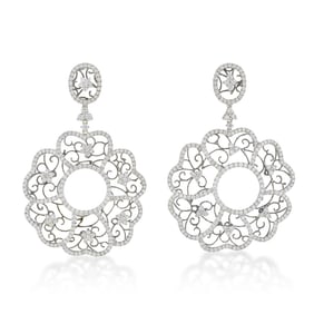 Diamond Openwork Wreath Earrings