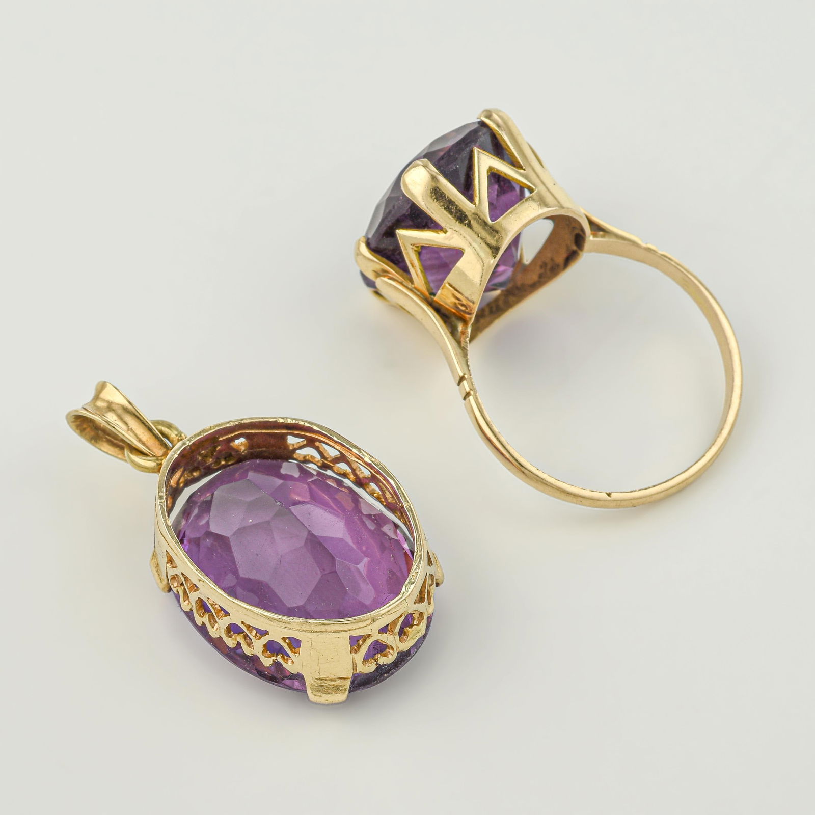 Amethyst Ring and Pendant Set - No Reserve - 2