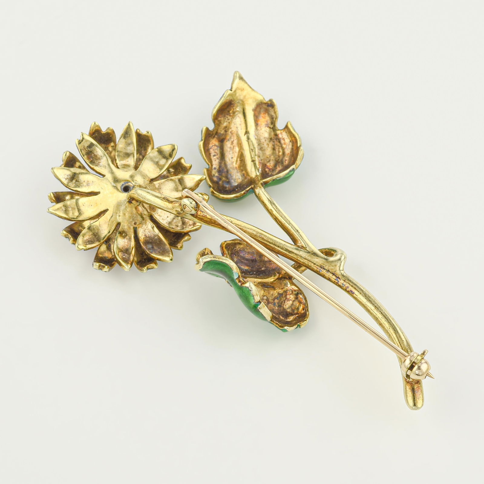 Vintage Enamel and Diamond Chrysanthemum Flower Brooch - No Reserve - 2