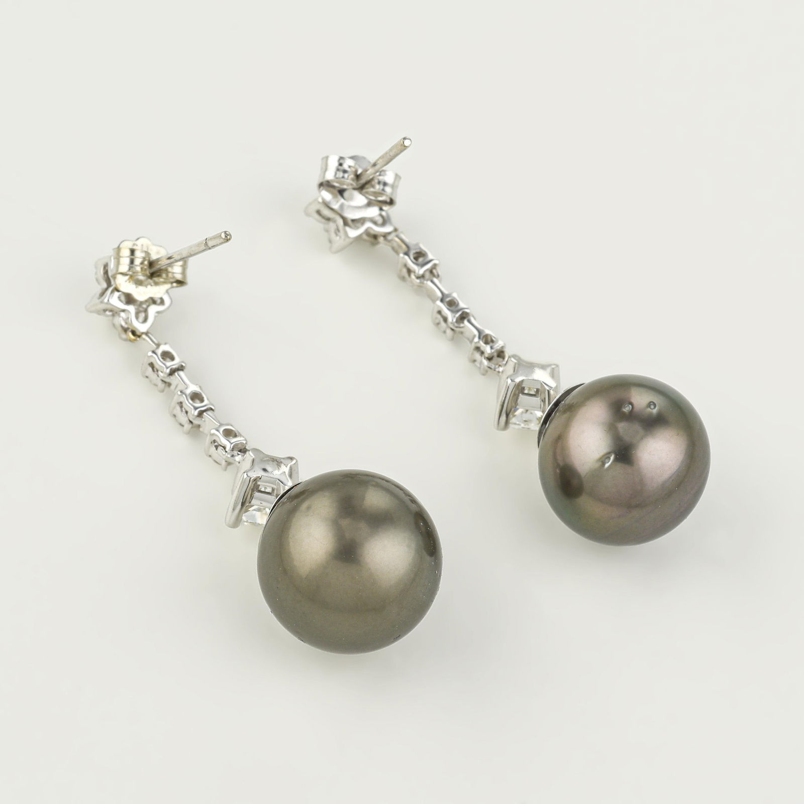 Black Pearl and Diamond Hanging Earrings - 2
