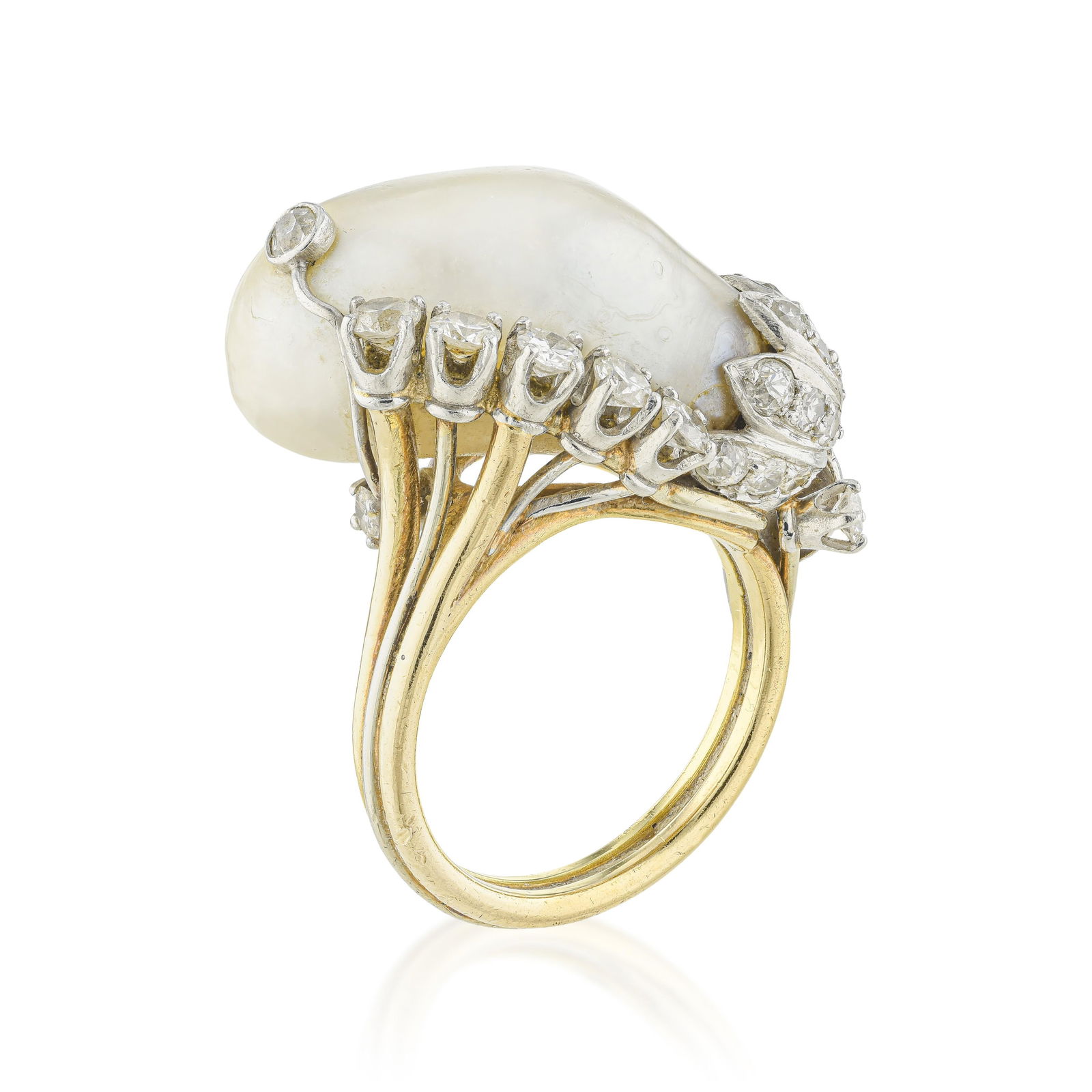 Vintage Baroque Pearl and Diamond Ring - 2