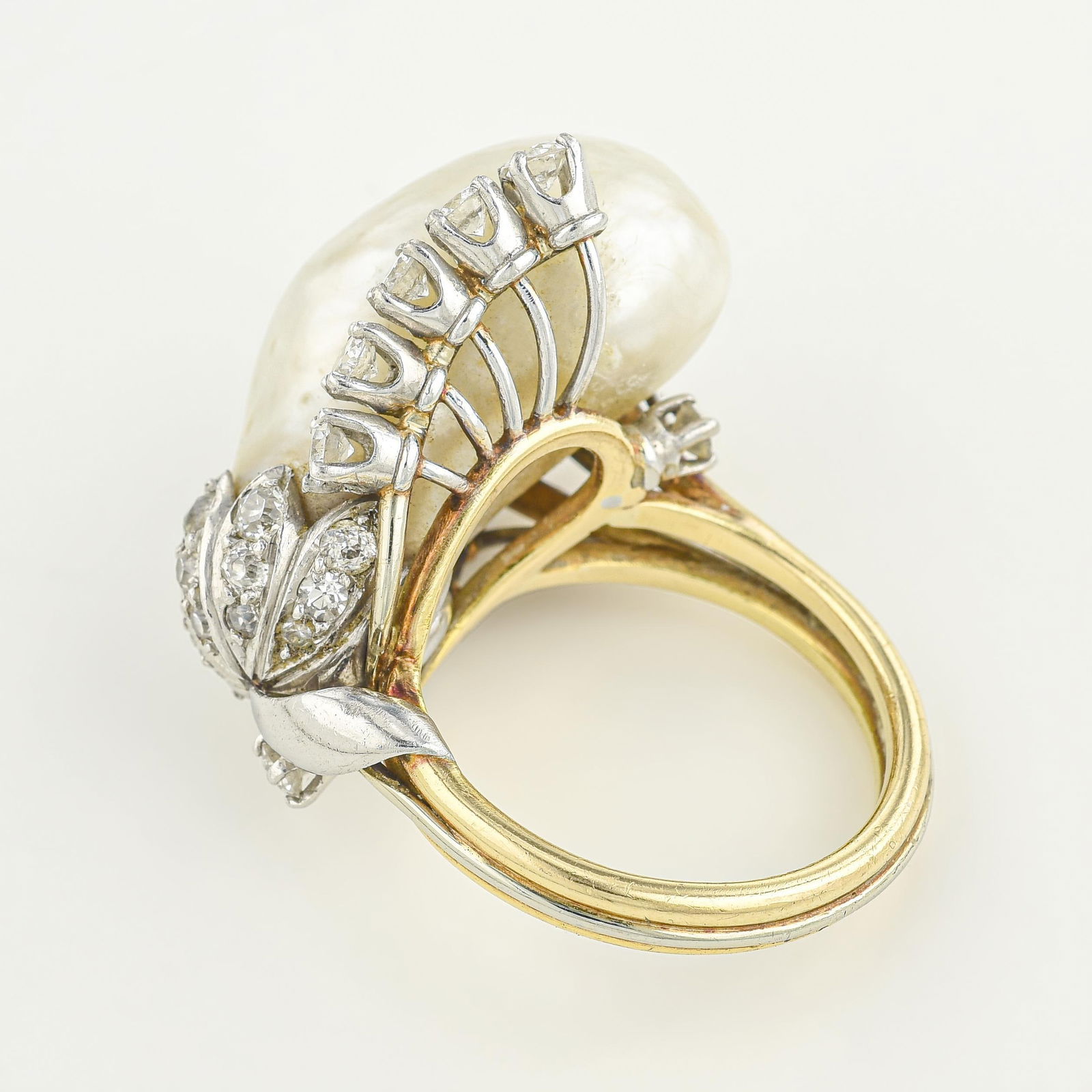Vintage Baroque Pearl and Diamond Ring - 3