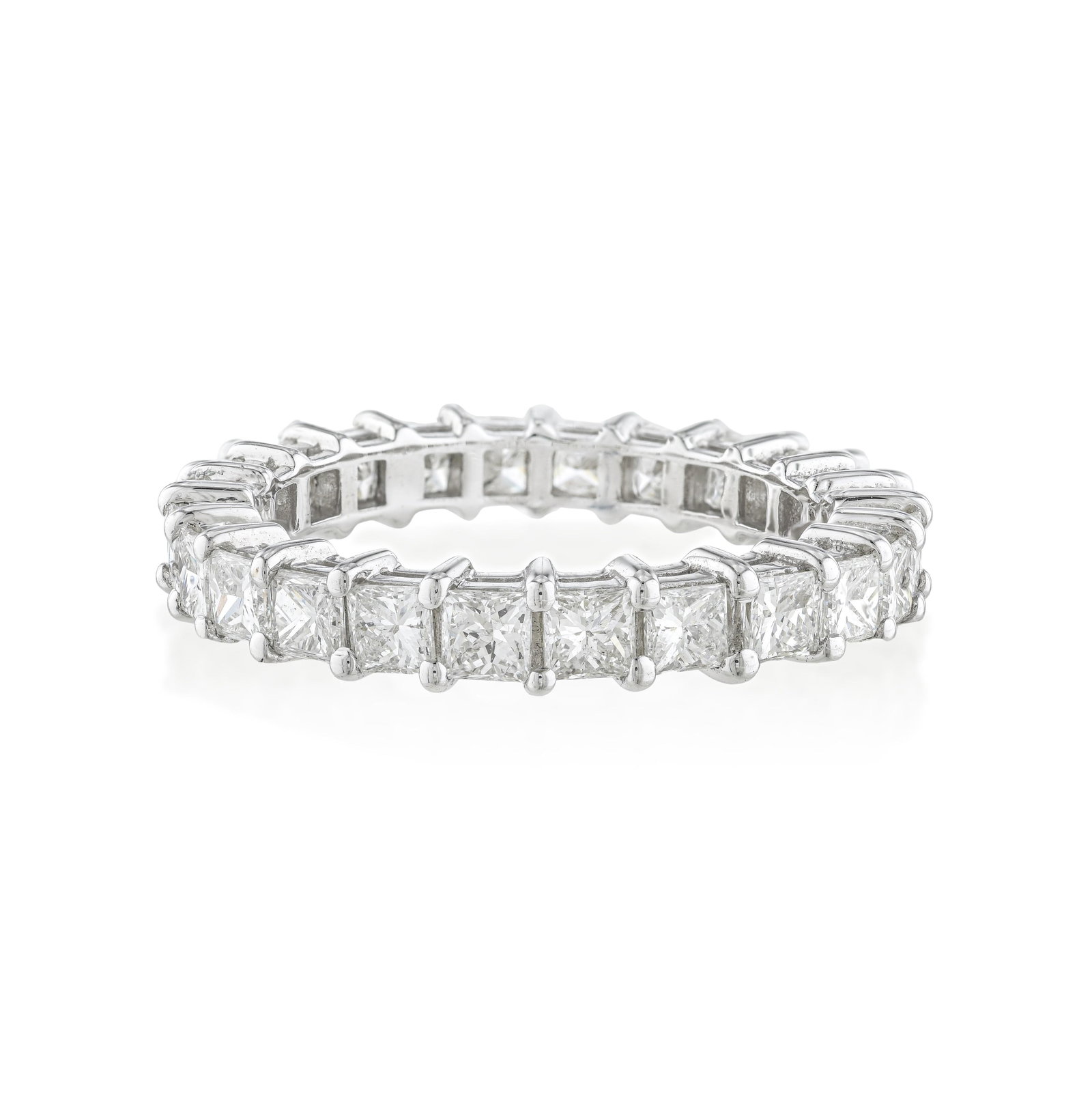 Princess Cut Diamond Band: Summary of Key Characteristics • Metal: 14K white gold • Gemstone(s): Princess cut diamonds approx. 2.60 carats total, most H-I/VS-SI • Measurements: 3 mm wide • Ring