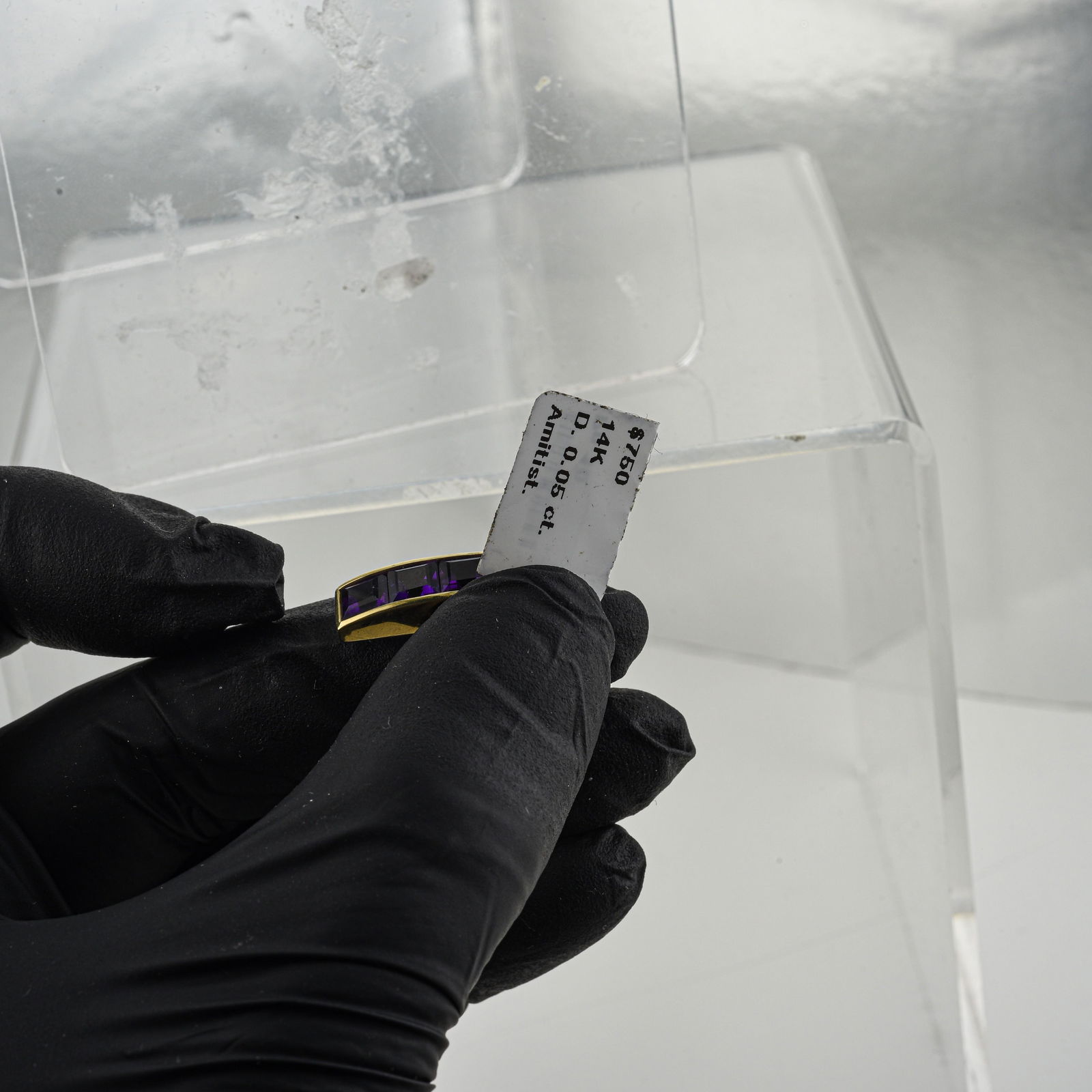 Amethyst and Diamond Pendant - No Reserve - 3