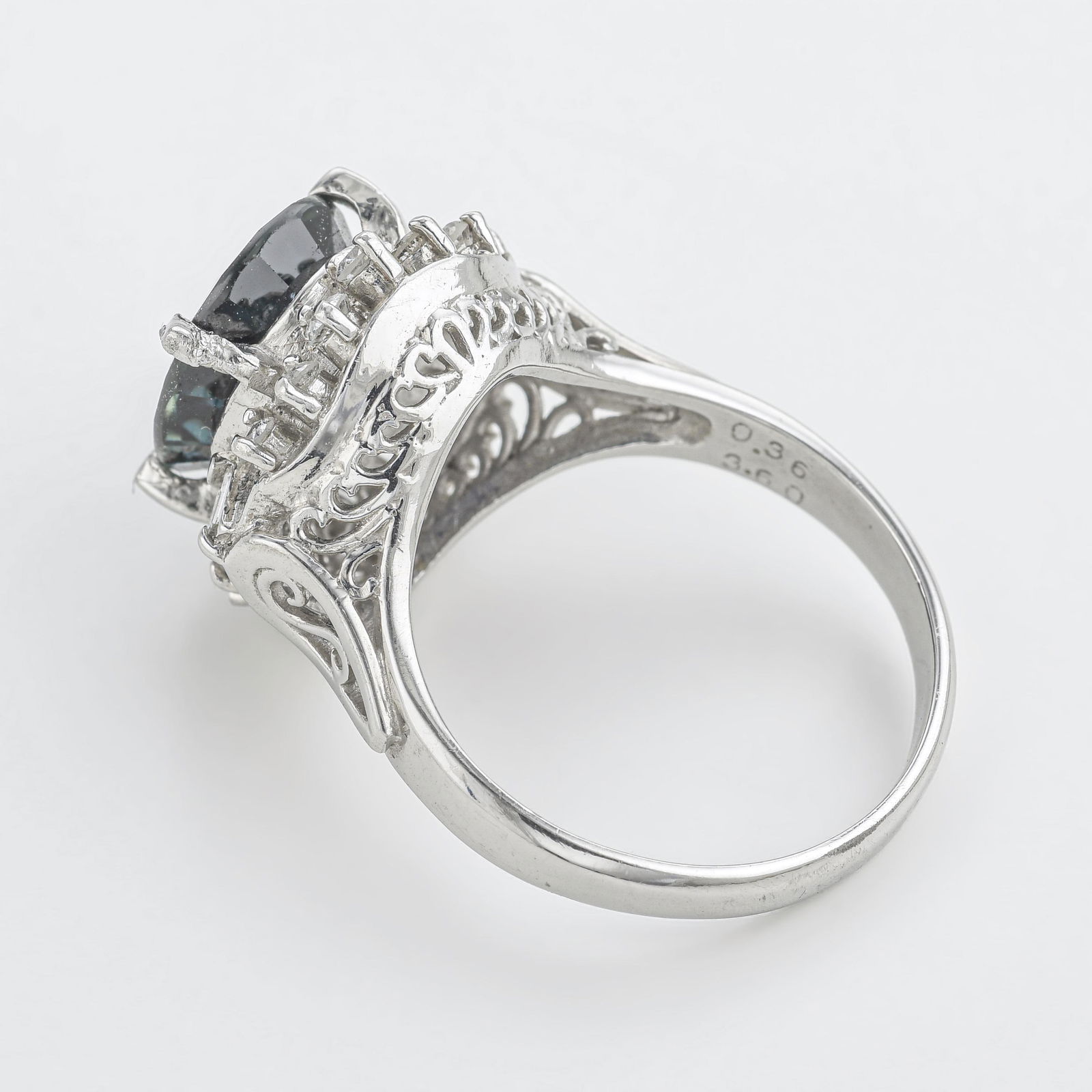 Sapphire and Diamond Ring - 2