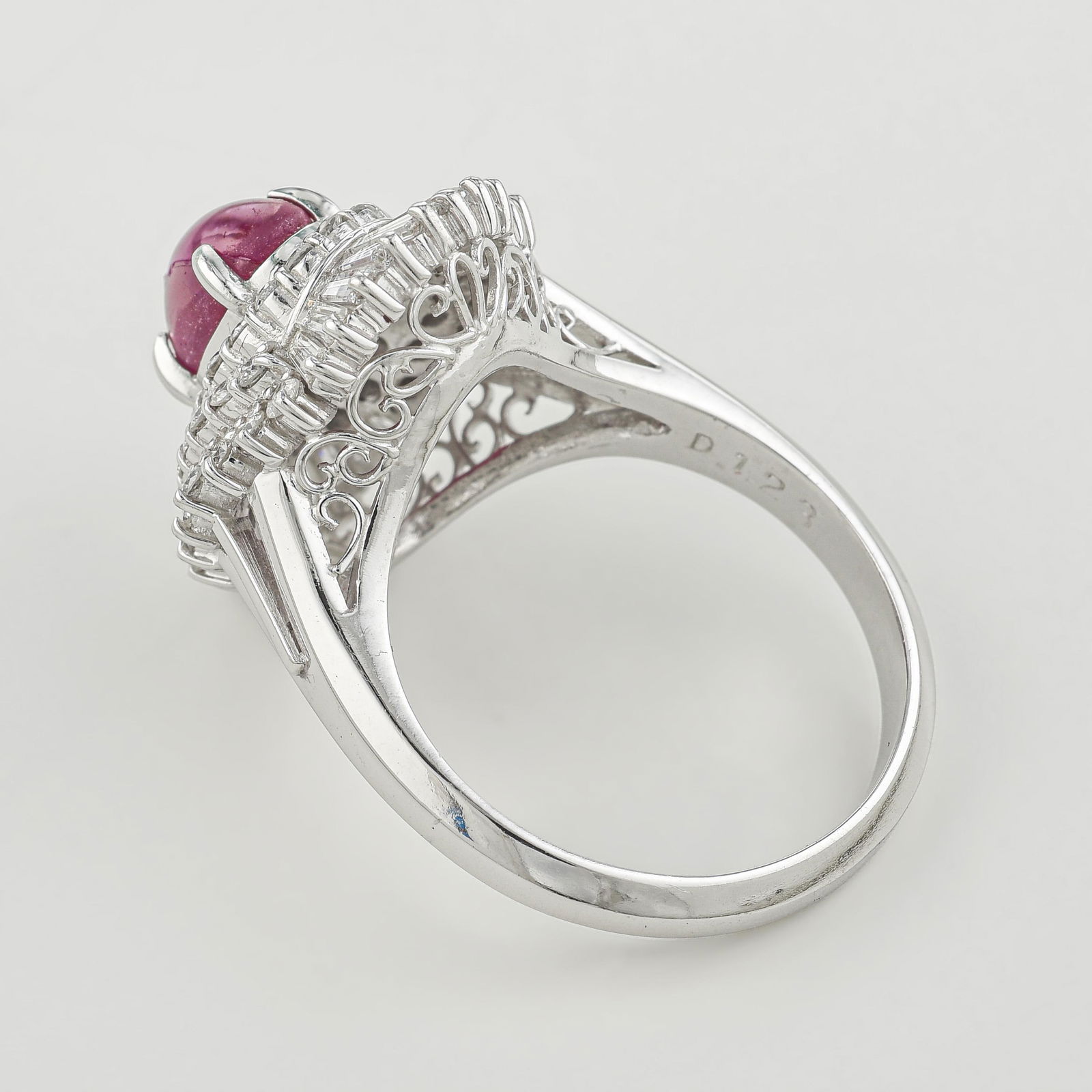Cabochon Ruby And Diamond Ring - 2