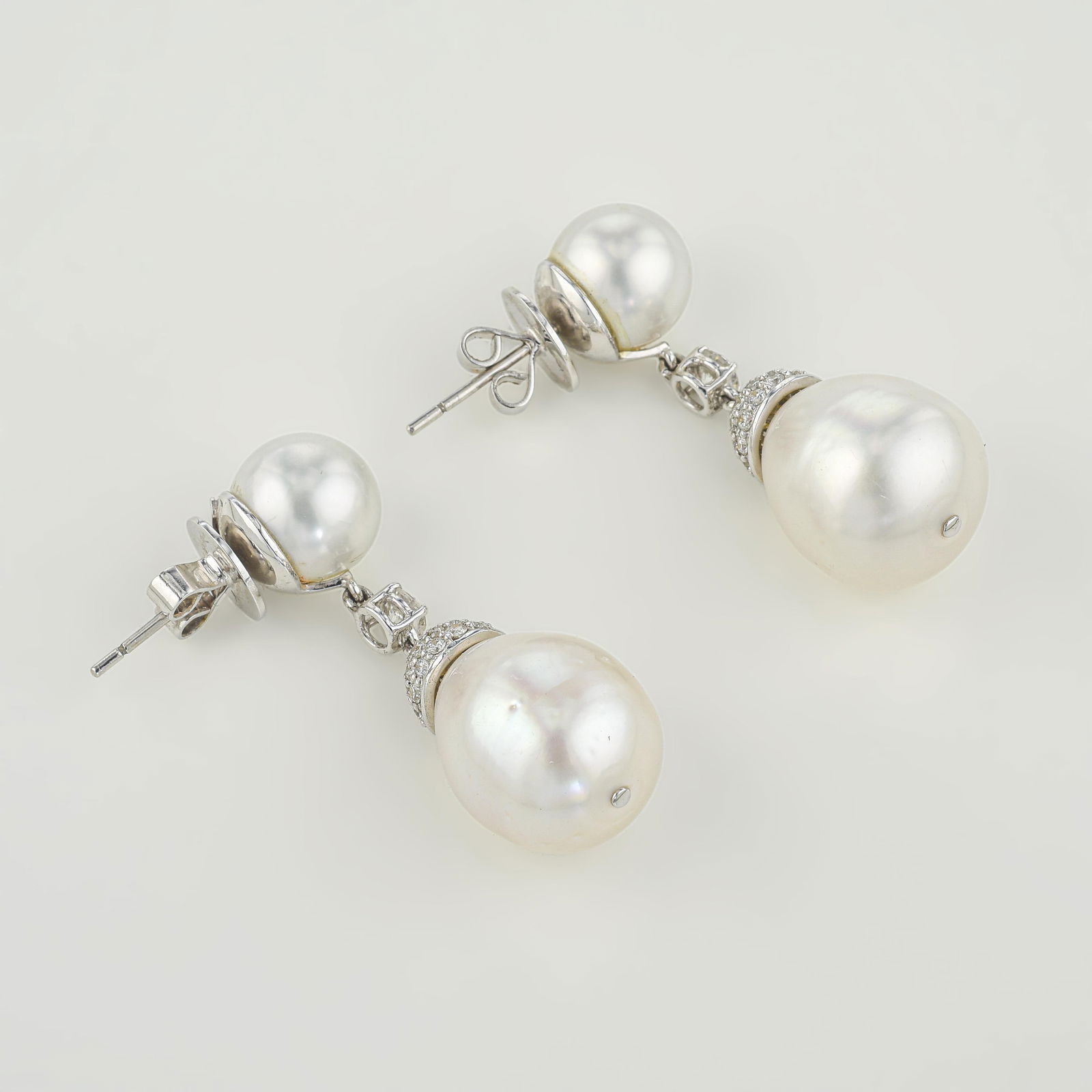 Pearl and Diamond Earrings - 3