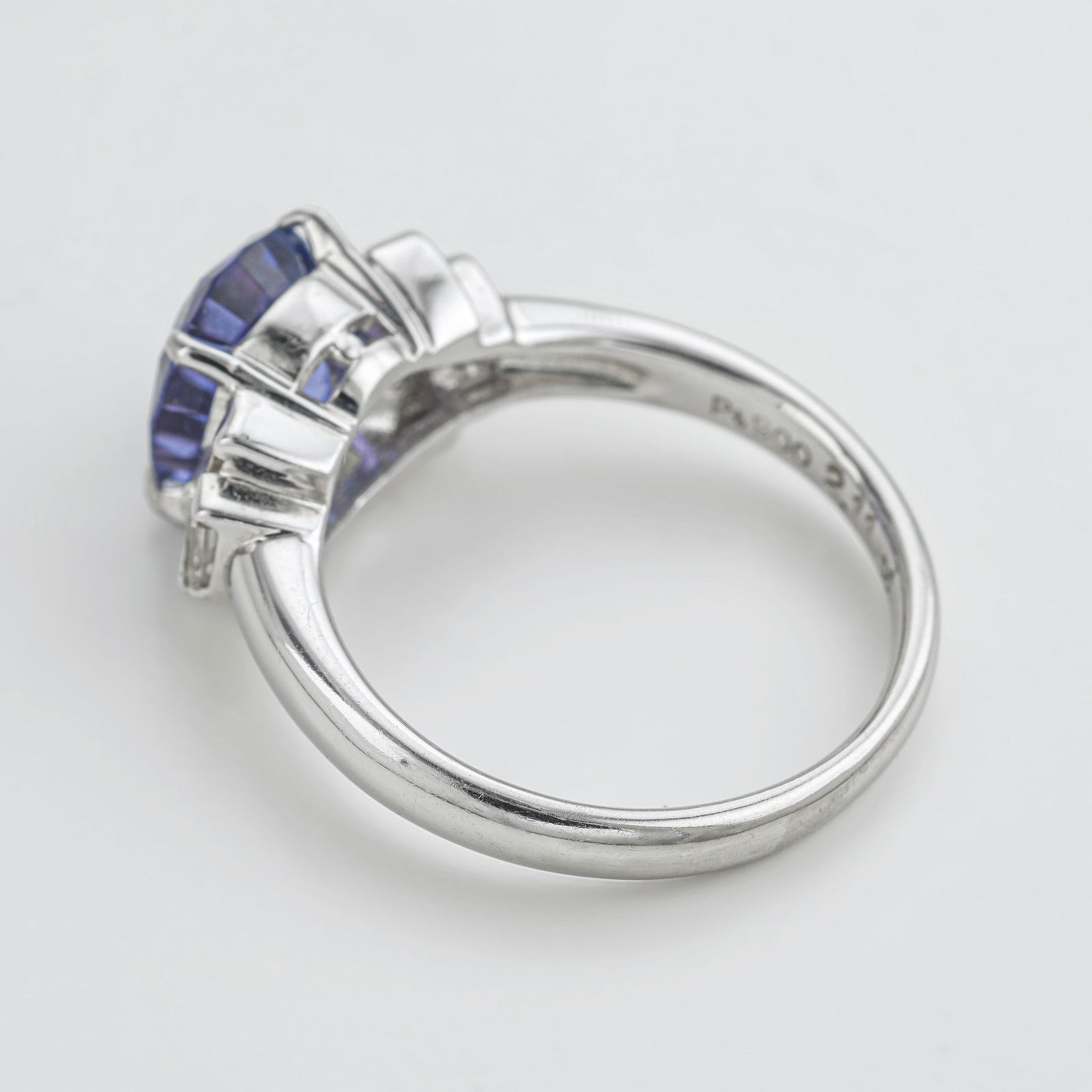 Tanzanite and Diamond Ring - 2