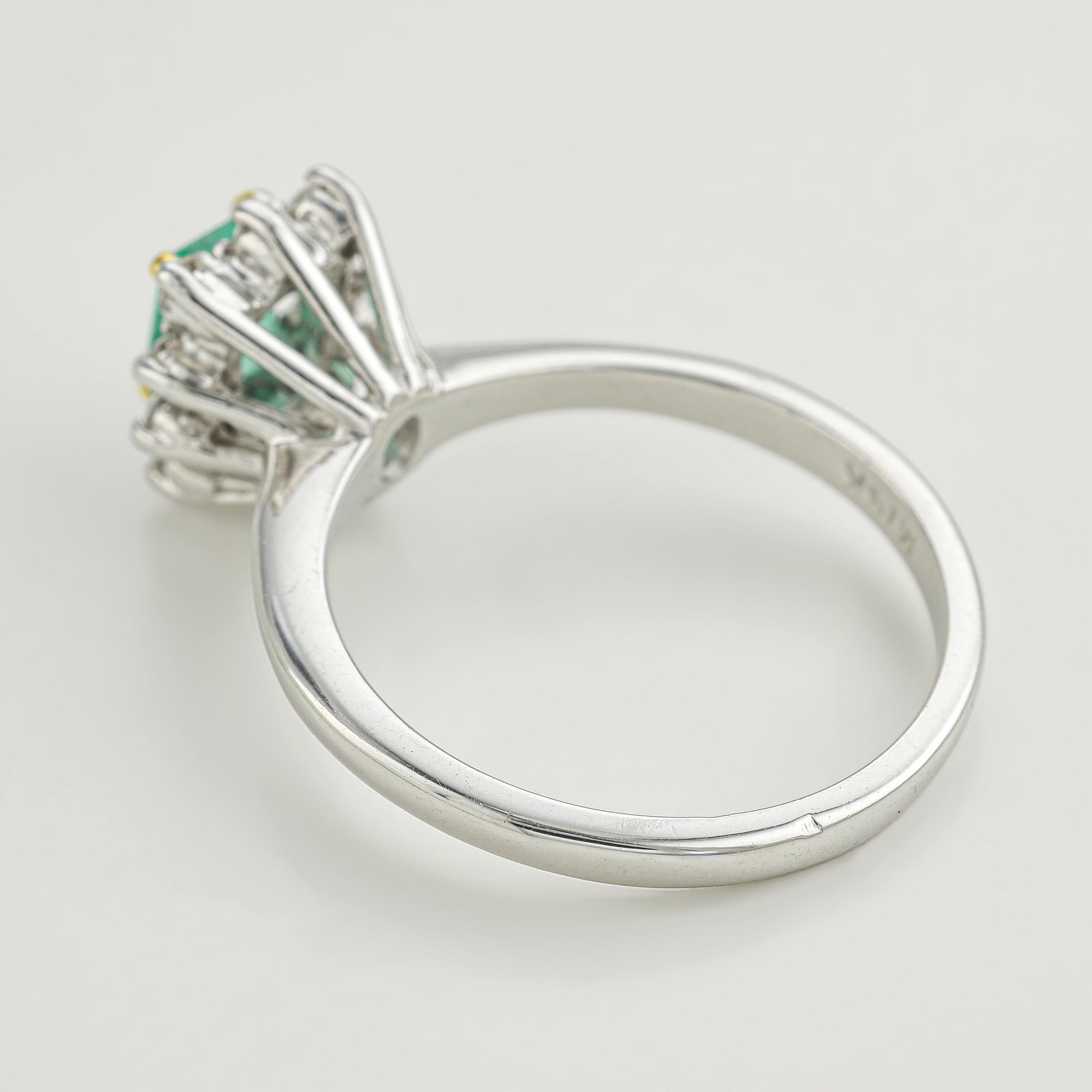 Emerald and Diamond Ring - 2