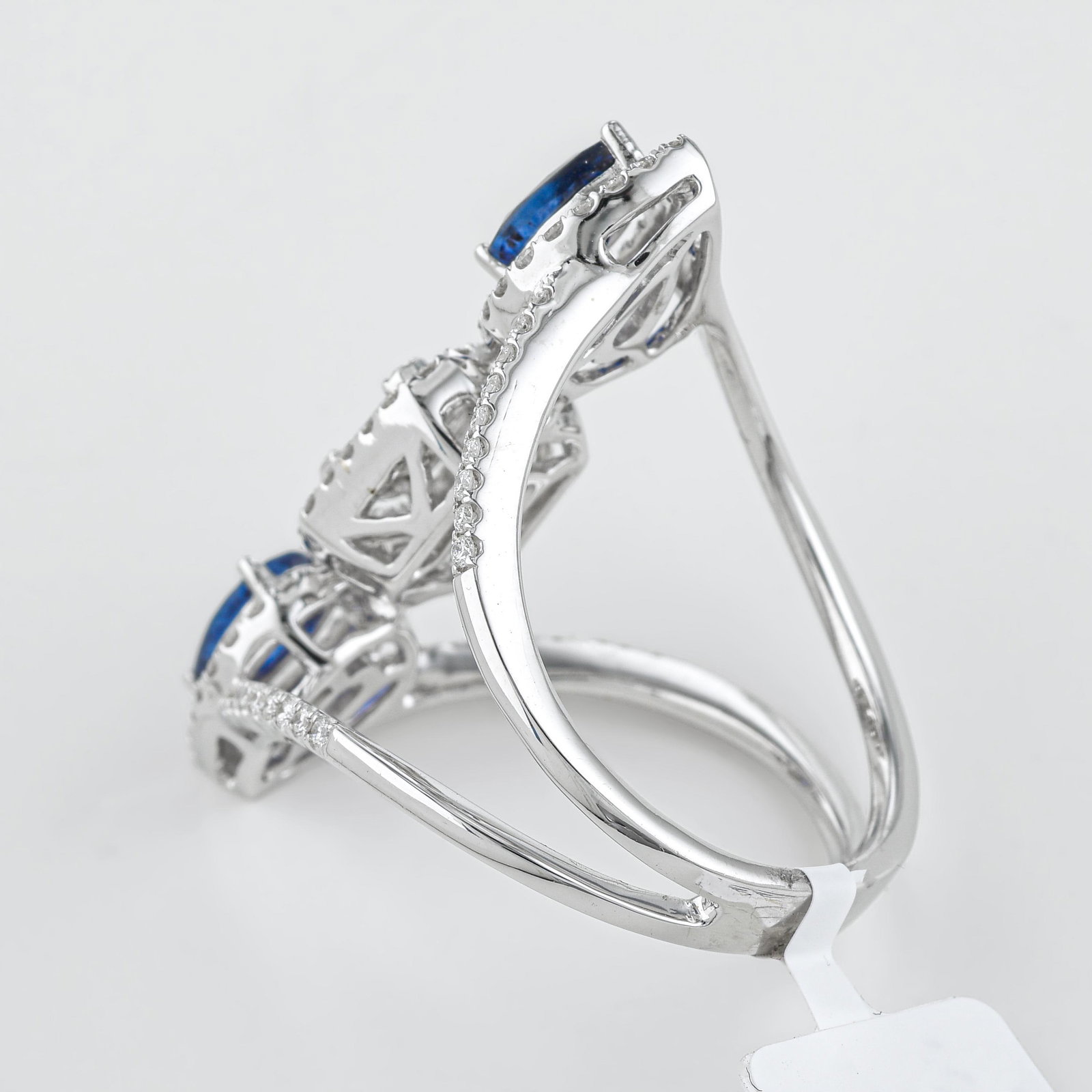 Sapphire and Diamond Ring - 2