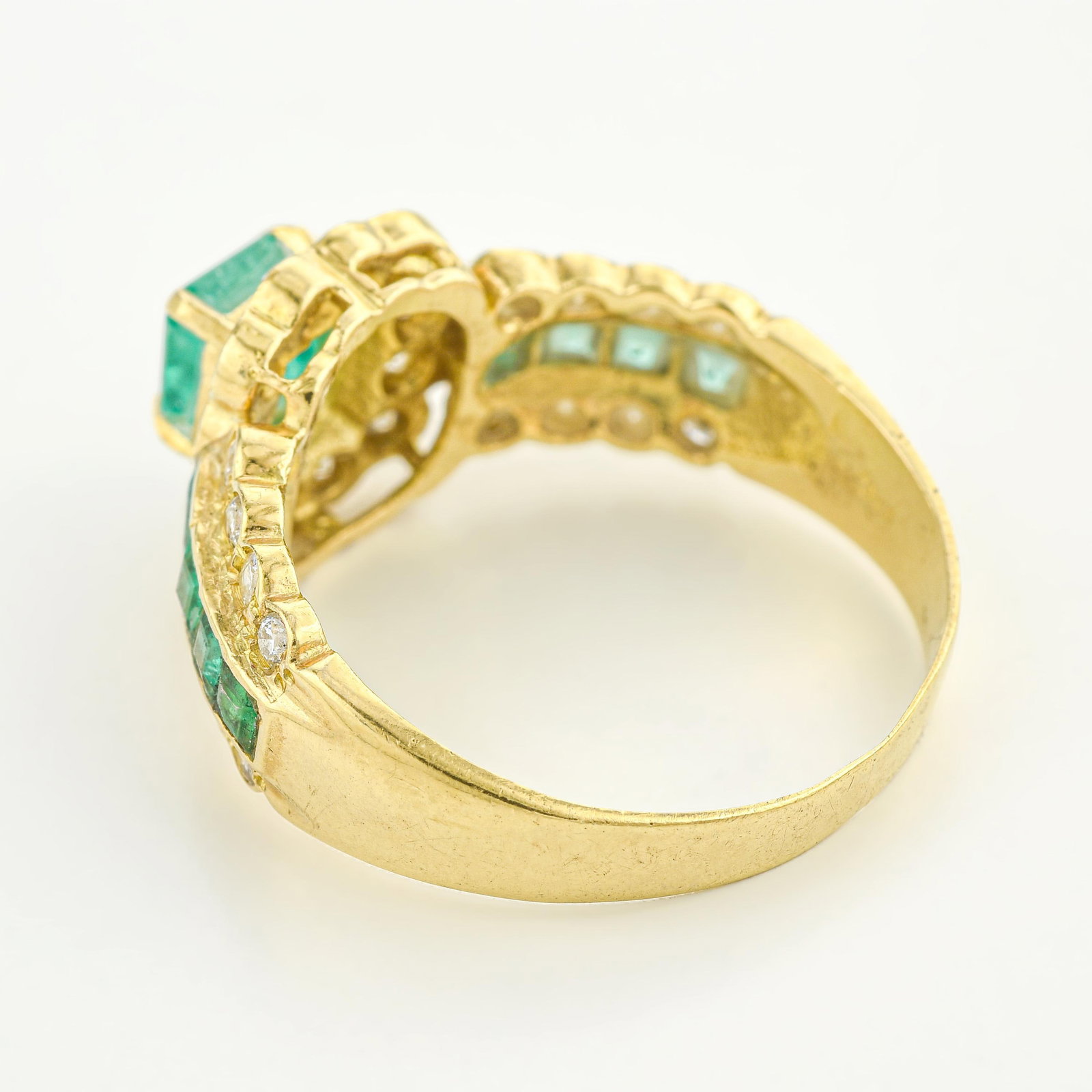Emerald and Diamond Ring - 2