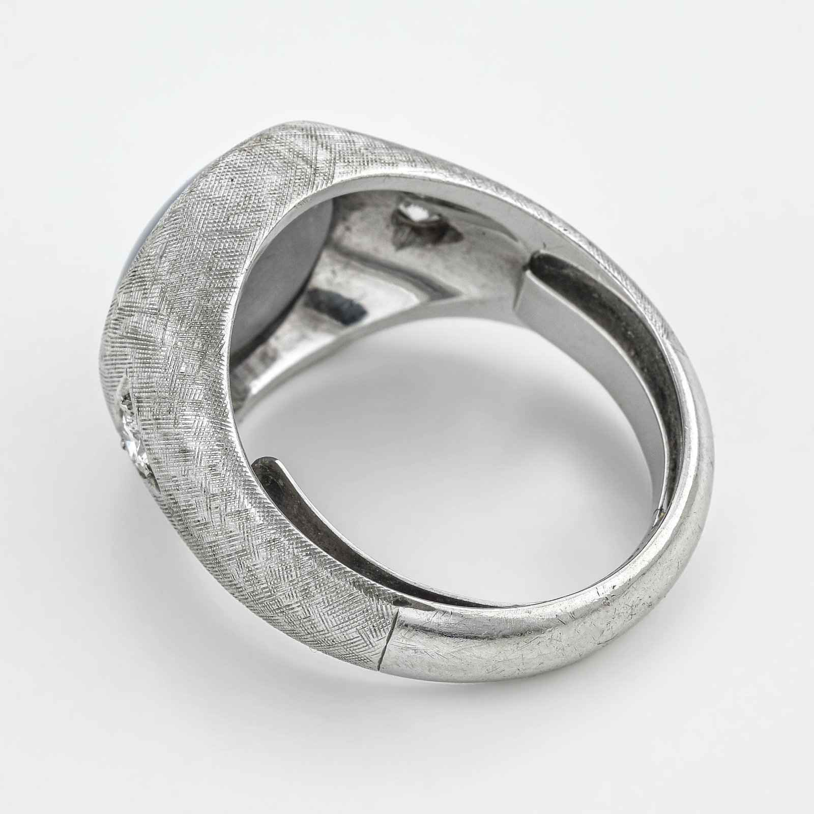 Star Sapphire and Diamond Ring - 2