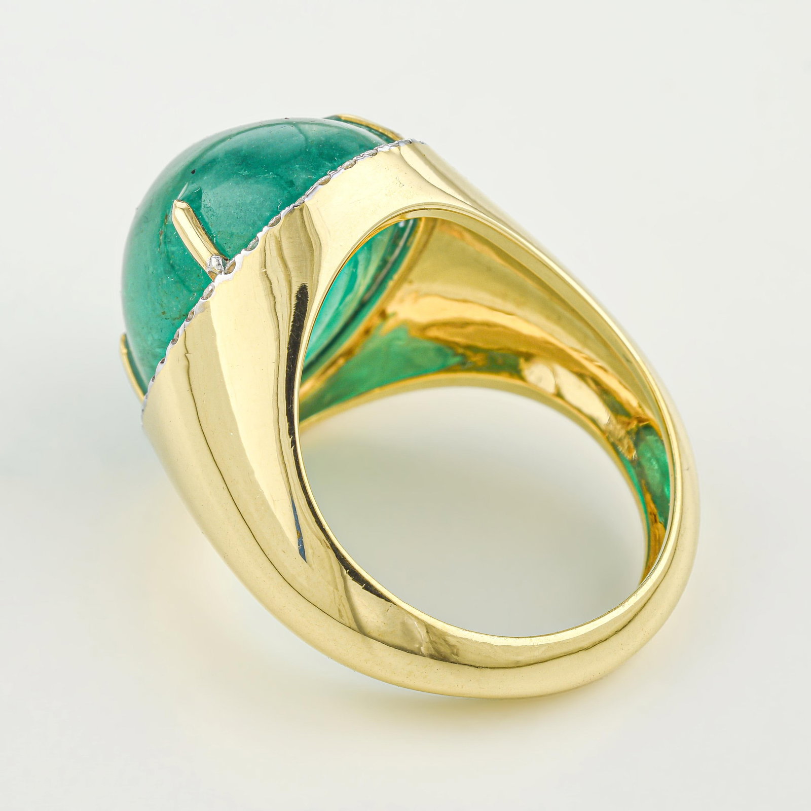 Large Emerald Cabochon and Diamond Ring - 3