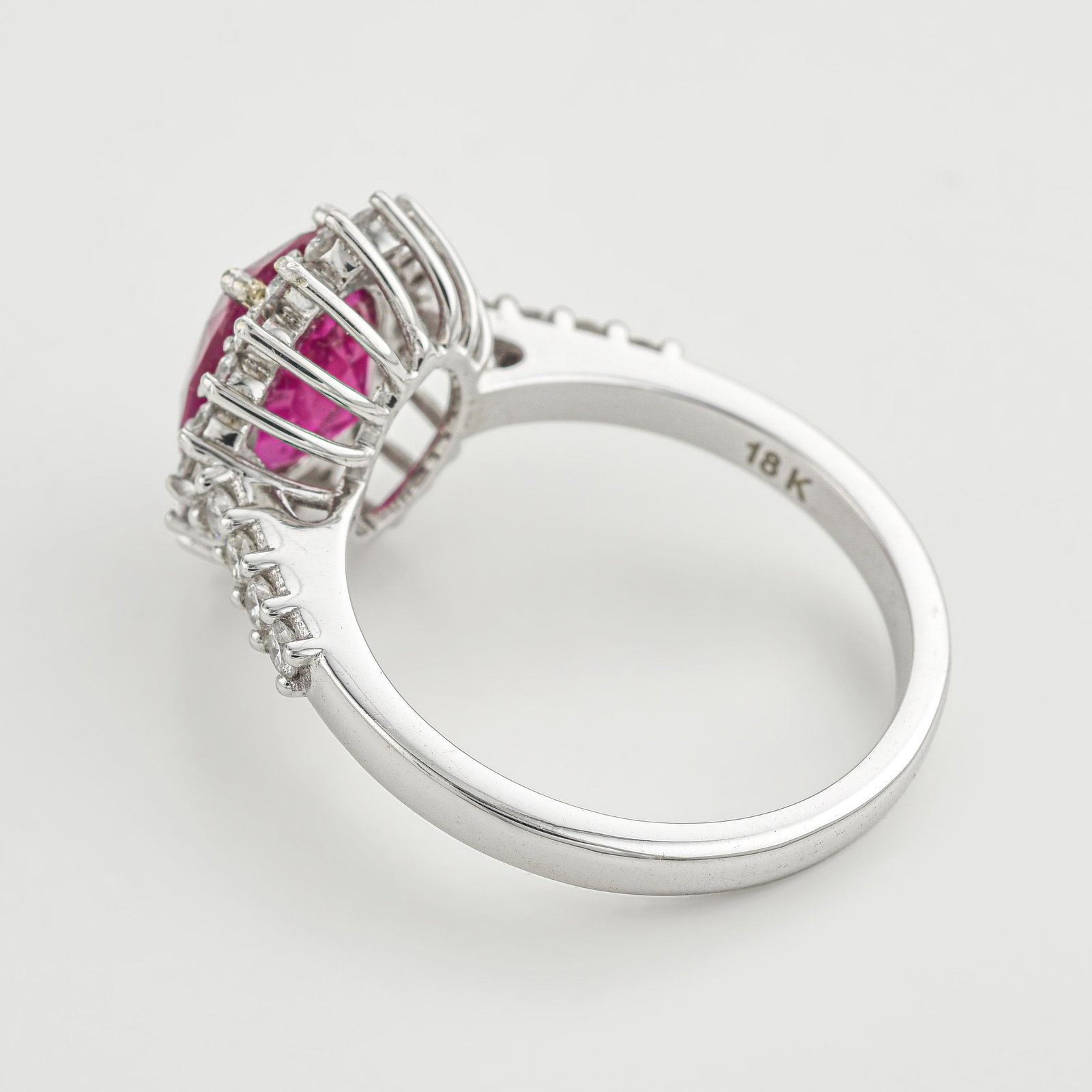 Burma Ruby and Diamond Ring, GIA Certified - 2