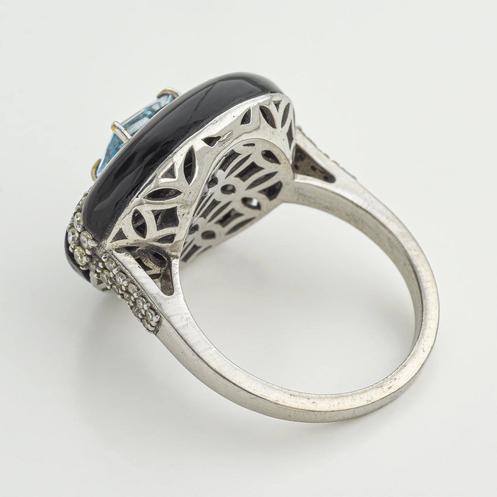 Aquamarine Black Onyx and Diamond Ring - 2