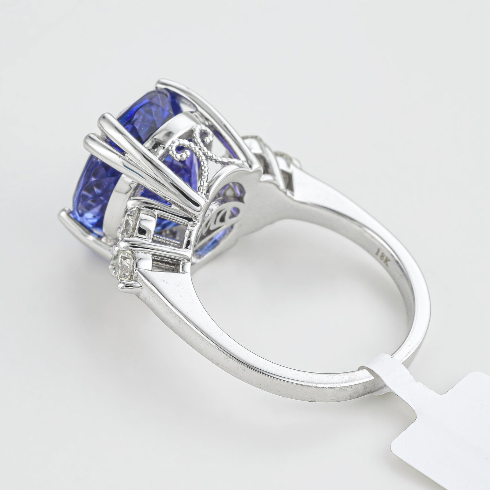 9.68-Carat Tanzanite and Diamond Ring - 2