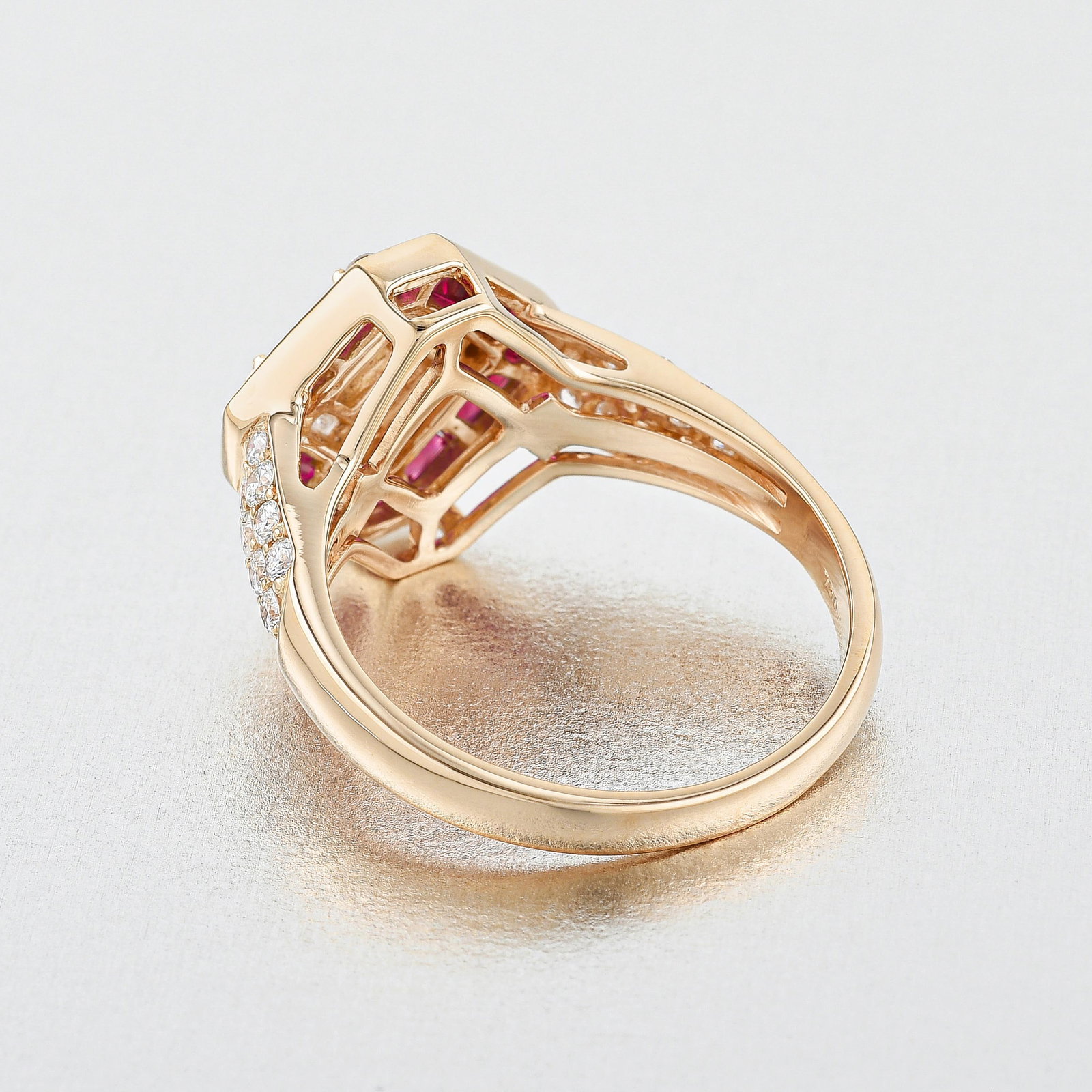 Ruby Diamond and Baguette Diamond Ring - 2