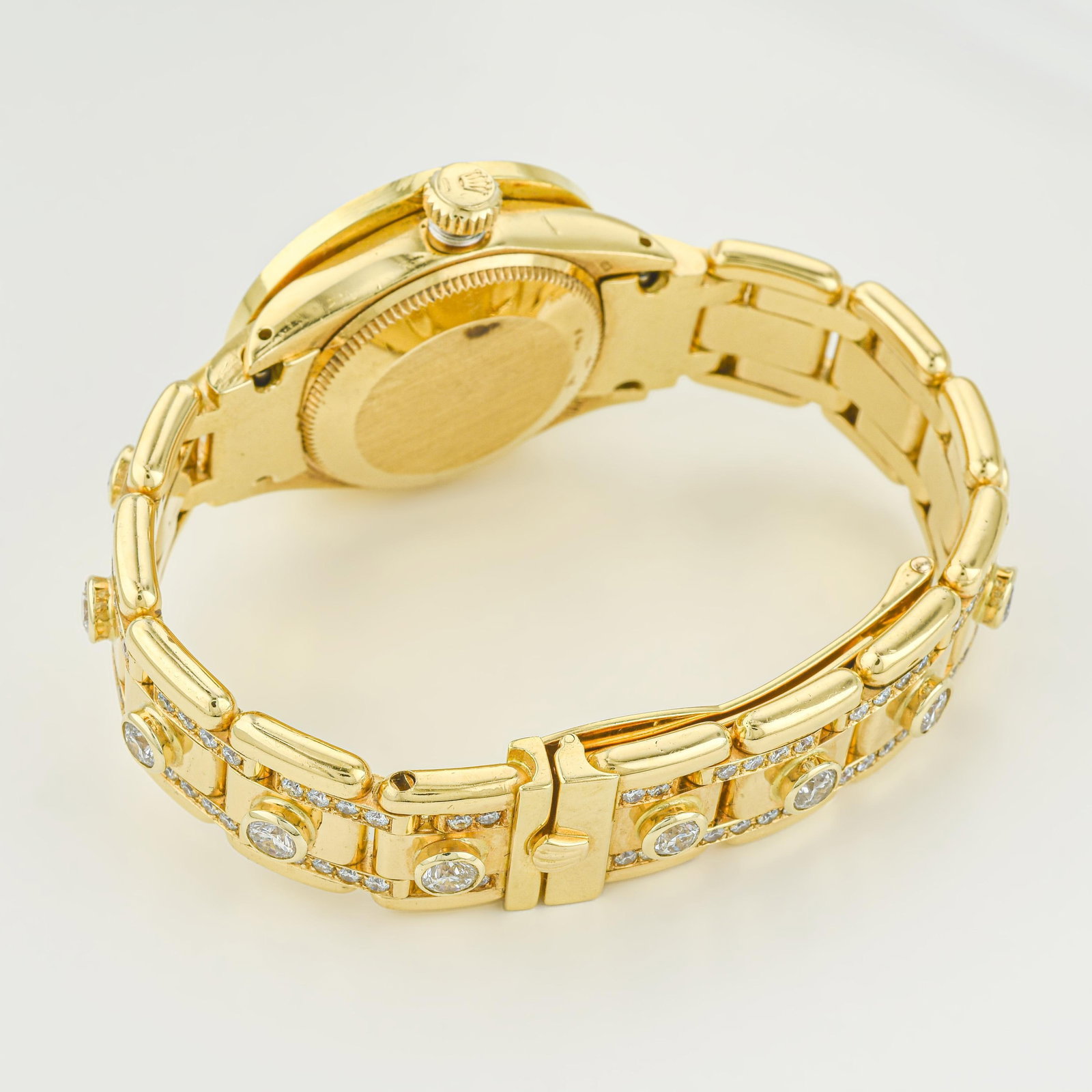 Rolex Datejust Ladies' in 18K Gold with Diamonds - 3