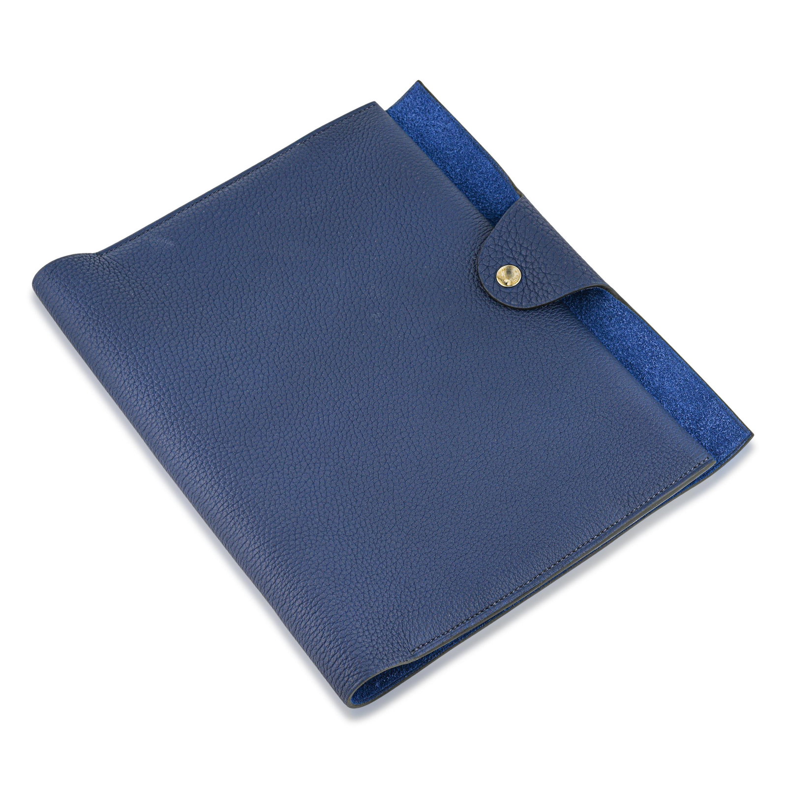 Hermes Ulysse Neo MM Notebook Cover - Togo Leather, Blue: ESTIMATED RETAIL PRICE: $540* *This is the estimated value a piece of similar quality, craftsmanship, and characteristics could command at retail. Introduced as part of the Hermes writing collection,