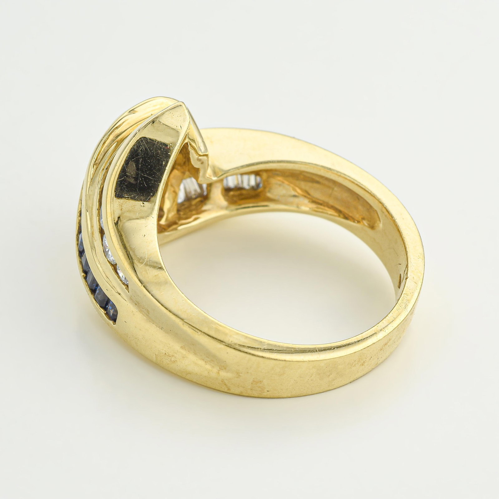 Vintage Sapphire and Diamond Wave Cocktail Ring - 2