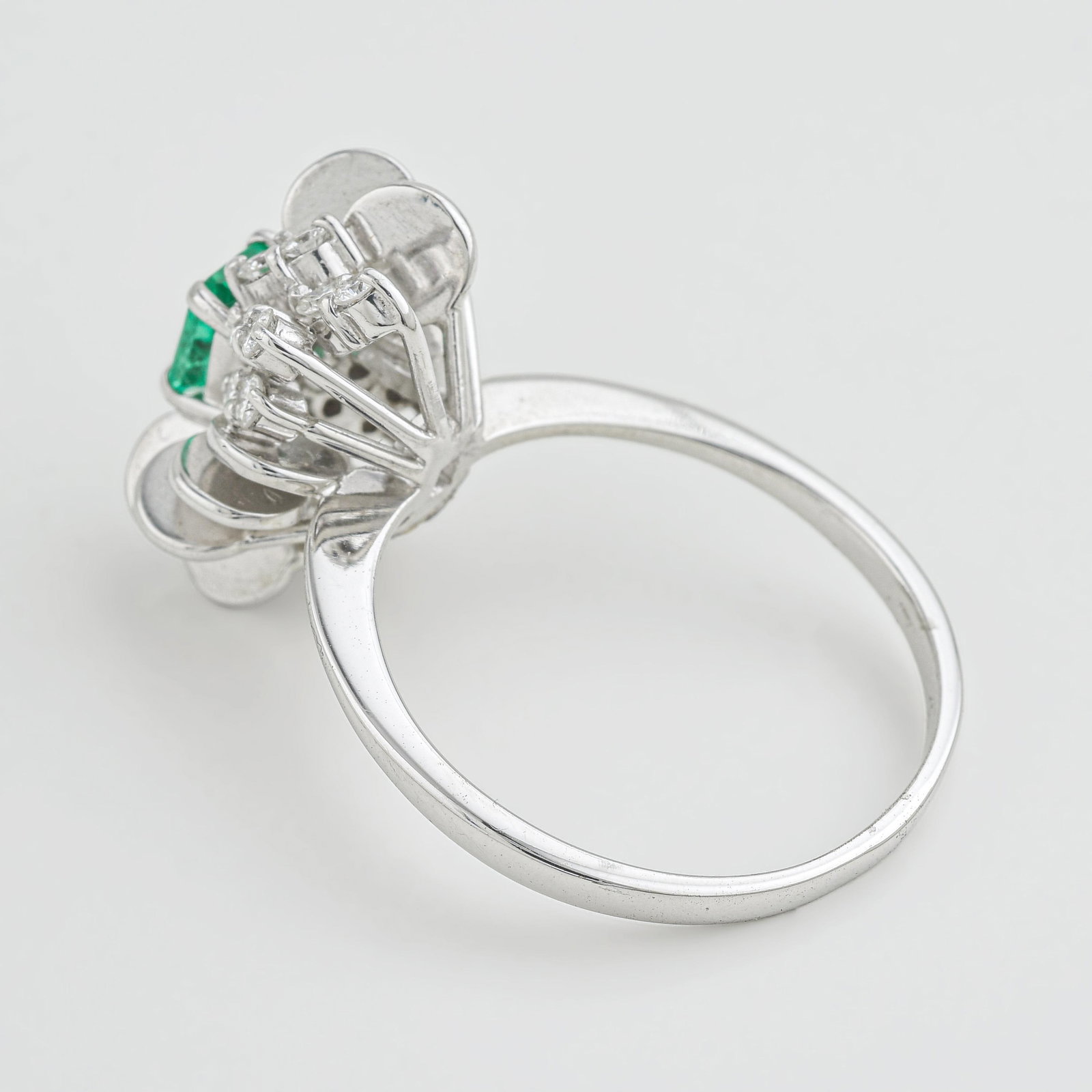 Emerald and Diamond Ring - 2