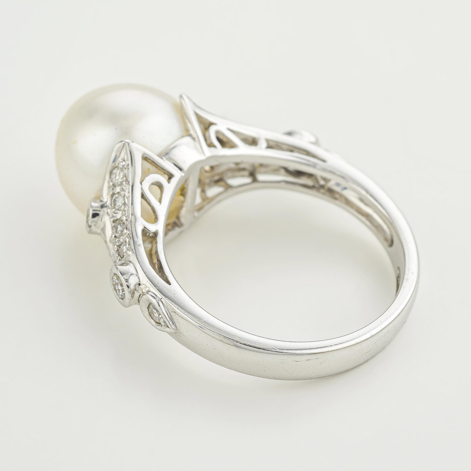 Marina B. Pearl and Diamond Ring - 2