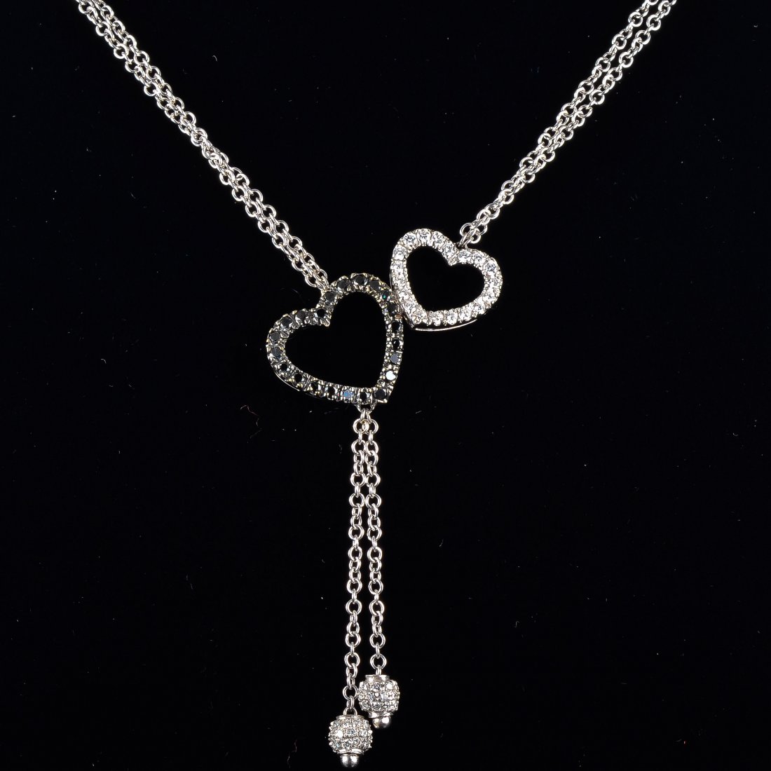Leo Pizzo 18k gold black and white diamond heart: Black & white diamonds.Stamped Leo Pizzo 2041AL, 18k gold. Length 16" in., weight 11.5 g