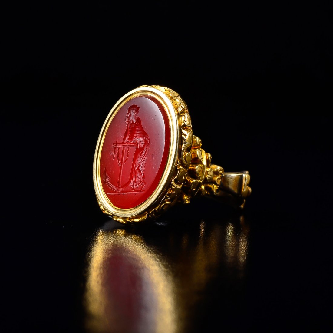 Antique gold carnelian intaglio seal pendant: 14k gold, Measures approx.: 1.10 x 0.78 in., weight 11.2 g