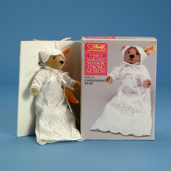 6" Steiff Christening Bear, Strong Museum Ed. 1986/