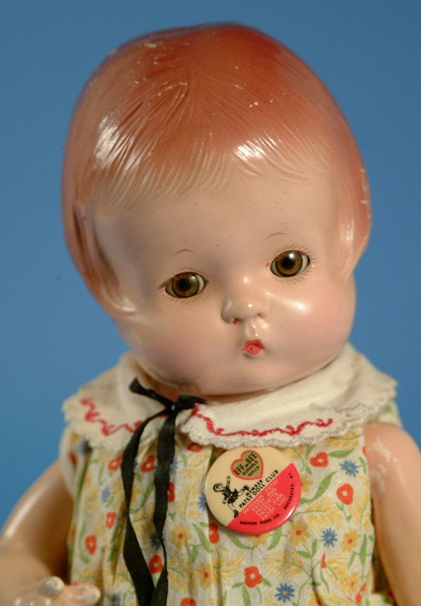 14" Effanbee Patsy, all comp, molded hair, br. sl.: 14" Effanbee Patsy, all comp, molded hair, br. sl. eyes, orig outfit w/shoes, plus velvet coat, orig pin & bracelet G, (est. $100 - $200)