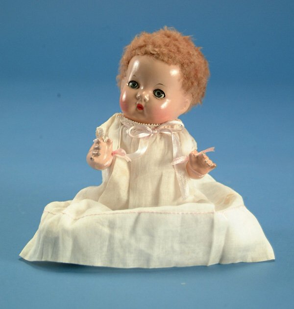 9" Effanbee Patsy Babyette w/skin wig, all comp, b: 9" Effanbee Patsy Babyette w/skin wig, all comp, bl. sl. eyes, white cotton baby dress, surface crazing, G, (est. $100 - $200)