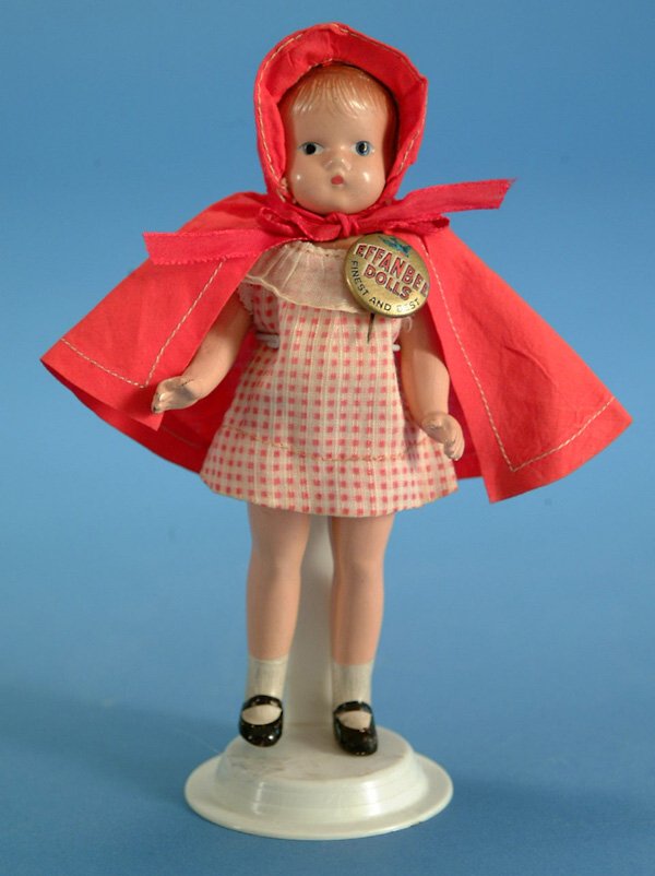 6" Effanbee Wee Patsy Red Riding Hood, all comp, m: 6" Effanbee Wee Patsy Red Riding Hood, all comp, molded hair, bl. painted eyes, molded & painted shoes & socks, orig costume & pin, slight surface crazing, VG, (est. $200 - $300)