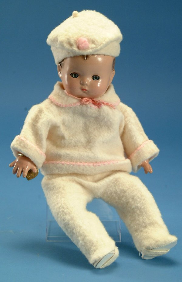 13" Effanbee Patsy Baby, comp. w/cloth torso, bl.: 13" Effanbee Patsy Baby, comp. w/cloth torso, bl. sl. eyes, molded hair, redressed, orig bracelet, overall light crazing, wear to hair, G, (est. $100 - $200)