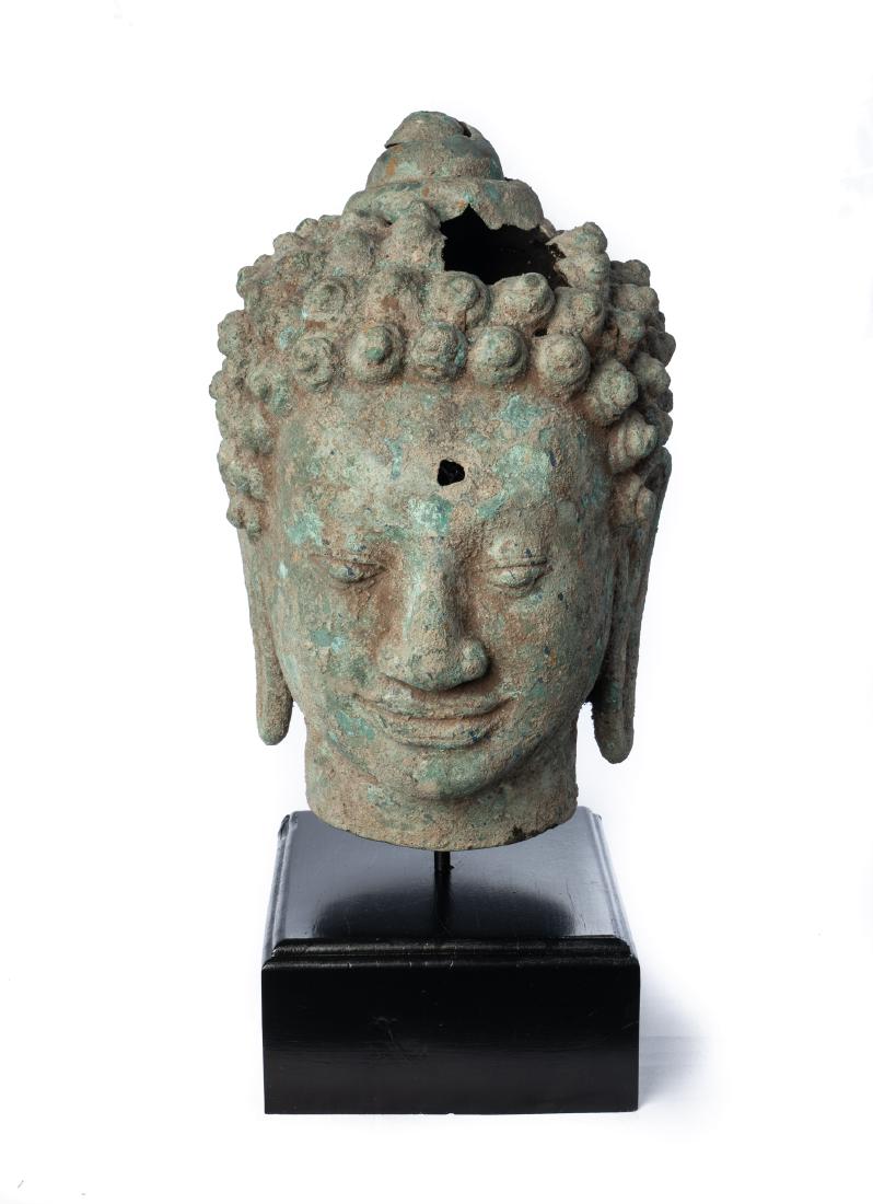 Antique Phnom Da Style Khmer Buddha Head (1 of 5)
